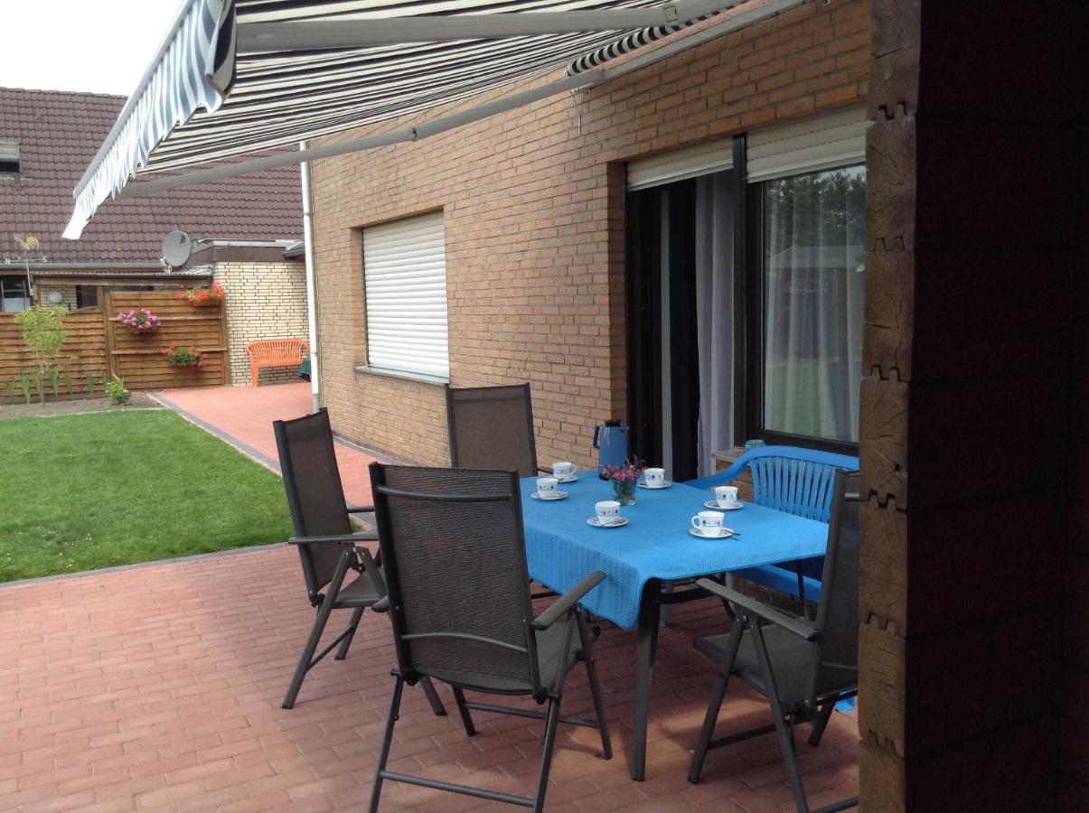 Ferienwohnungen Haus Sommerwind, 45075 Jemgum Exterior foto